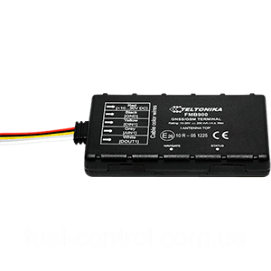 GPS трекер Teltonika FMB900